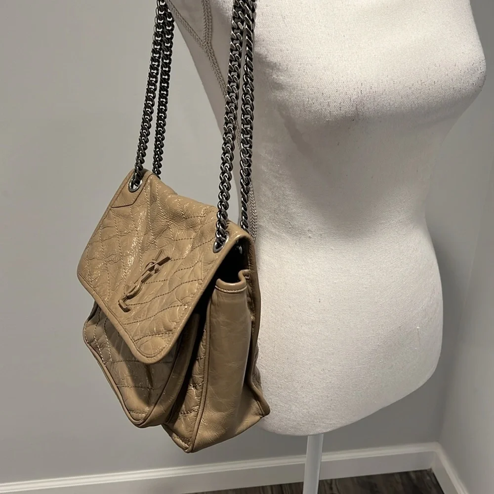 YSL Saint Laurent NIKI Medium Chain Flap Bag Matelasse Neutral Leather Handbag - Picture 5 of 16